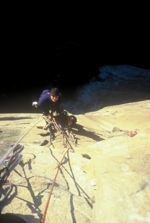 1998. Mårten Blixt belaying on South Pacific, A4, El Capitain, Yosemite Valley, Ca. The route links South Seas into PO wall and is probably on of the wildest aidclimbs I've ever done. For a few years in the 90ies I was sucked into the game of classic big walling. First trip was in '95 when we climbed The Nose on El Cap with literally no experience at all.