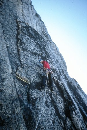 Björn Krane finding a line towards the summit